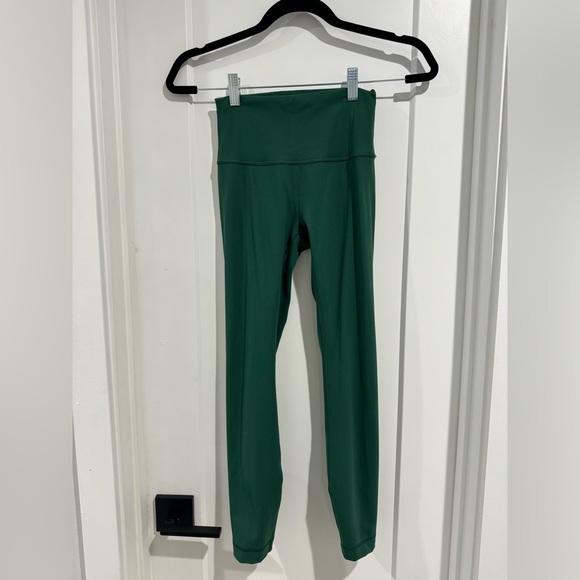 Lululemon Matching Wunder Under Set - Picture 6 of 8